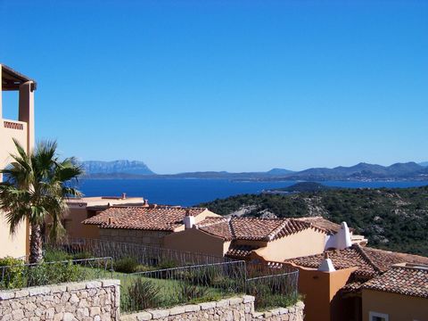 Elegant Terraced Villa With Panoramic Sea View Explore the luxury of coastal living in this stunning terraced villa located in the renowned Ianua Maris, overlooking the picturesque Cala di Volpe. On the ground floor, you will find two welcoming bedro...