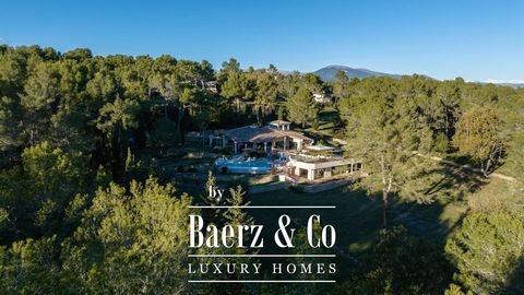 Mougins, in of the most sought-after areas, magnificent Villa of approximately 784 m² on 3.2 hectares of land with swimming pool. Facing South-West, the Villa is made up of 6 bedrooms with bathroom, an office, large living room opening onto a 400m2 t...