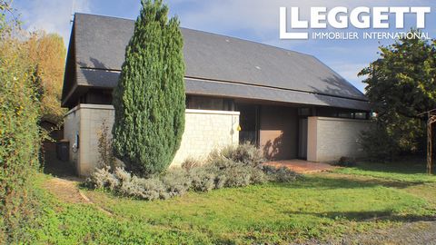 A25356DBR49 - Situated just outside the village of Vernoil. Bars, restaurant and Boulangerie in walking distance and local Supermarket, garage, Sports facilities, vets and School nearby. Saumur and Bourgueil are 20 minutes away and the forests and vi...