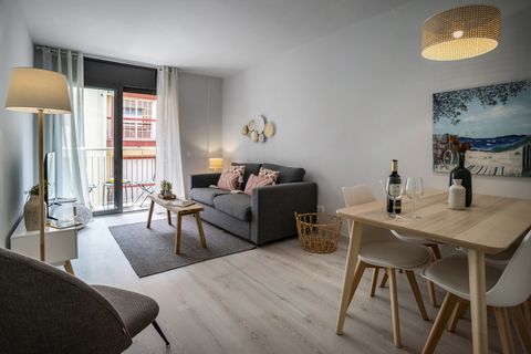 Conveniently located apartments in the exciting Hospitalet area and with excellent transport links, you'll be right in the center of the city but still able to escape the hustle and bustle! The Grey building is made up of 7 apartments, all recently r...