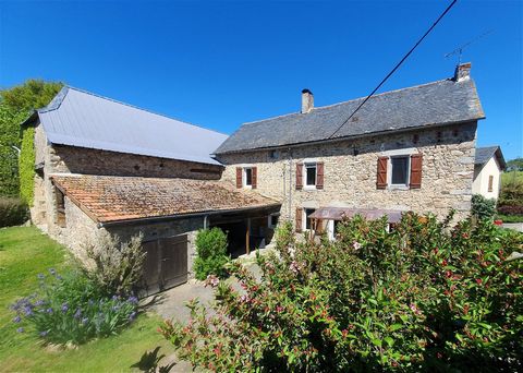 Selection Habitat are pleased to present this stone corps de ferme situated in a small hamlet located in the commune of Saint Salvadou less than 15 minutes from Villefranche de Rouergue. Recently renovated, the house offers 124m² of living space with...