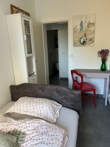 The flat is completely renovated and furnished, it is located on the 7th floor. It is located in a very good area and close to a shopping centre.