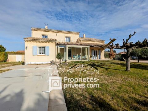 Maison familiale avec de grands espaces ! Clotilde FALLAS vous présente en exclusivité à Camaret sur Aigues (84850) 