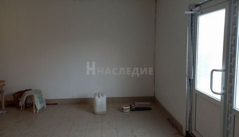 Номер в базе компании: 27683751. Продажа участка Ростовская обл., г. Шахты, район - Аюта. Площадь участка 11 соток, фасад 25 метров, свет, вода, газ в доме. Назначение земли: земли промышленного назначения.