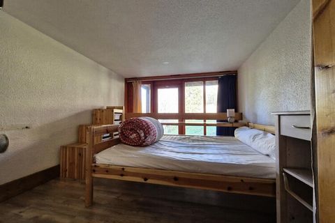 Diese gemütliche 2-Zimmer-Maisonette-Wohnung in der Residenz Aiguille Grive 1 bietet bequem Platz für bis zu 5 Gäste und ist somit ideal für kleine Familien oder Gruppen. Das Apartment befindet sich im 5. Stock und verfügt über einen Nordostbalkon. E...