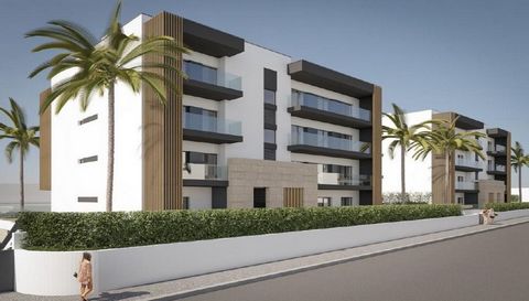 Appartamento con 1+1 camera da letto situato al piano terra di un lussuoso condominio in costruzione situato a 10 minuti da Praia de Alvor e Praia da Rocha, composto da soli 8 appartamenti, 2 per piano. Questo appartamento è composto da 1 camera da l...