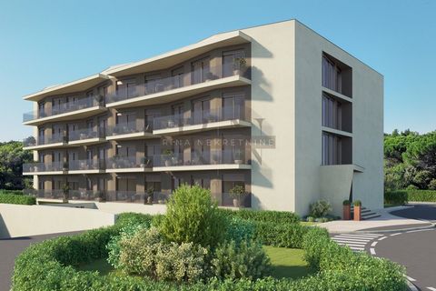 Location: Istarska županija, Poreč, Poreč. ISTRIA - POREČ Presenting an opportunity you won’t want to miss: Invest in a luxurious, modern living space in Poreč, one of the most sought-after cities on the Istrian coast! These top-located apartments of...