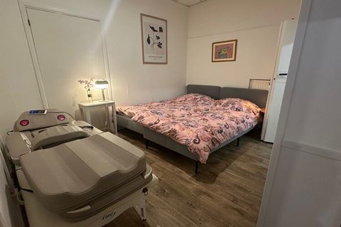 Diese fantastische Wohnung in Groenlo ist ideal für eine Familie und verfügt über eine gut ausgestattete Küche und eine zentrale, aber ruhige Lage. Das Haus ist auch sehr geeignet für Urlauber mit eingeschränkter Mobilität. Verbringen Sie eine entspa...