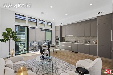 Introducing a stunning new collection of luxury 3-bedroom townhomes in the vibrant heart of West Hollywood. Designed by the renowned A-K-A Architecture,OPANOVA features a sleek metallic black facade and expansive glass walls that flood the interiors ...