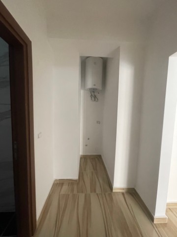 One bedroom apartment for sale at Saranda Terraces Residence. It consists of one bedroom one bathroom living room kitchen area and a balcony with partial sea view. The building is located in a quiet residential neighbourhood at the northern coastline...