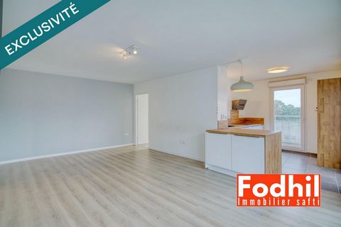 Appartement 4 pièces de 77 m²- 4éme avec balcon de 12 m² et 2 parkings.