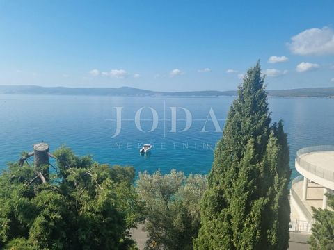 Location: Primorsko-goranska županija, Crikvenica, Selce. ID CODE: 4196 Marina Mudrovčić Agent s licencom Mob: 0915787803 Tel: 051 403 771 E-mail: marina@joda-nekretnine.hr www.joda-nekretnine.hr