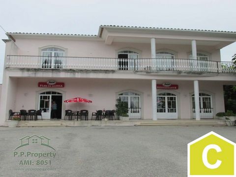 Open Restaurant with function room near Condeixa Lovely Restaurant near Condeixa in Central Portugal. This Restaurant currently open for business, has lots of potential it has a seating capacity for 65 people per sitting in the downstairs restaurant,...
