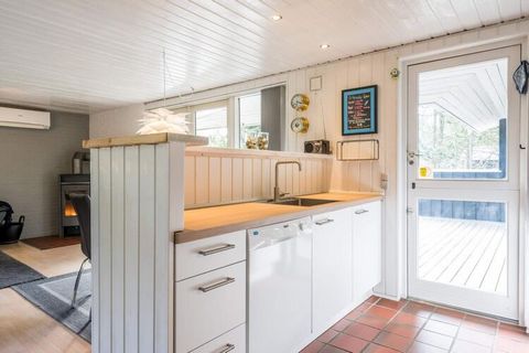 Cozy and bright cottage in Houstrup. The cottage is located on a nice large plot, where there is also a partially fenced area that is suitable for the dog. The cottage has a kitchen and living room in open connection. In the living room, the stove is...