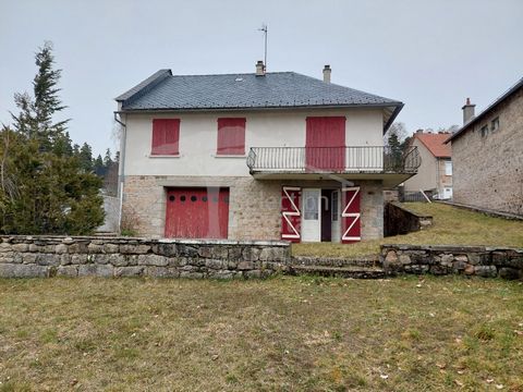 Maison de village avec terrain sur l'Aubrac