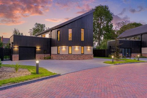 Experience the pinnacle of innovation and craftsmanship as Chiselwood, renowned furniture makers, proudly present their latest masterpiece. This award-winning energy-efficient eco-home embodies the perfect blend of elegance and functionality, meticul...