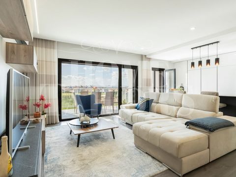 New 3 bedroom flat in a contemporary architecture building, with 136.60 m2 of gross private area and two excellent balconies in the social area 14.03 m2 and bedrooms 9.60 m2. This unique 3 bedroom flat with a suite with dressing room and two bedrooms...