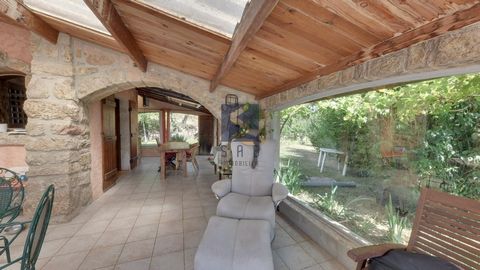 EXCLUSIVE!!! Magnificent stone house of character located in the heart of the Ardèche (close to the Eyrieux Valley) on a plot of 1233 m2 composed on the ground floor of a kitchen, a living/dining room with fireplace and an interior cellar. Enjoy an e...