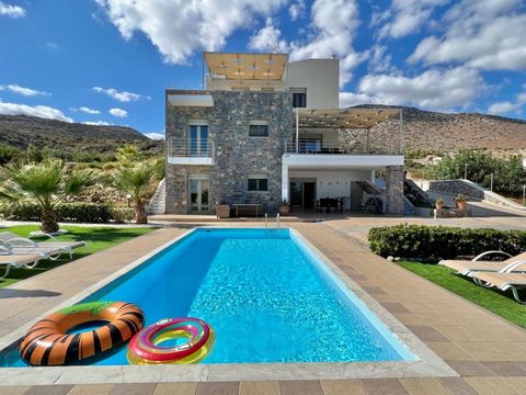 Located in Hersonissos. Luxury villa located in the touristic region of Hersonissos, in walking distance from the village and beaches, in an elevated position offering amazing views of the Cretan Sea. It is part of a three villa complex in a plot of ...