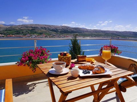 Mini-hotel on the first row to the sea on Pag island with restaurant and kitchen! Total surface is 600 sq.m. Land plot is 750 sq.m.  The ground floor of our villa houses a year-round open restaurant with a delightful terrace and a modern gym. Moving ...