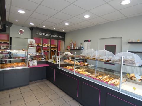 Au coeur de Radon (Ecouves) à 10km d'Alençon, cette boulangerie-patisserie fait partie des quelques commerçants appréciés qui, par la qualité de leurs prestations et de leur accueil, donnent à ce village et les bourgs alentours sans commerce, une qua...