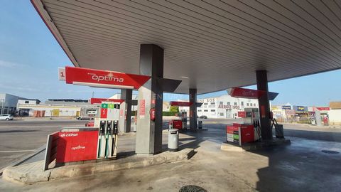 We are pleased to announce the sale of a large business in the town of Sueca, in Valencia. We are talking about a gas station located on a property plot with a total of 2,826 square meters. This is a unique opportunity to acquire a fully functioning ...