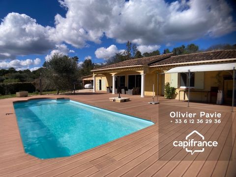 Bagnols-en-Forêt, Var (83), à vendre belle propriété de plain pied exposée sud sur 2200 m² de terrain avec piscine