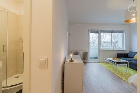 /// THIS APARTMENT HAS BEEN PERSONALLY VERIFIED AND IS MANAGED DIRECTLY BY THE WUNDERFLATS PLUS TEAM. /// This modern and newly furnished apartment is located in the central district of Wedding and is perfect for two people. Via the hallway, which is...