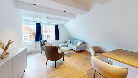 Our house has been in family ownership since 1912 and is centrally located in the historic city center of the Hanseatic city of Lüneburg. We offer 13 fully furnished 1-3 room apartments. Bedroom 1: Queensizebed (140cm x 200cm) Bedroom 2: Kingsize Bed...