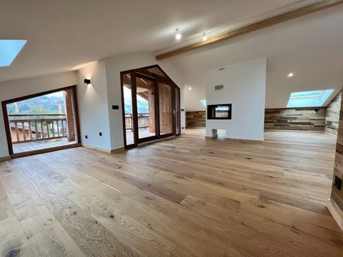 Haute Savoie (74), à vendre SAMOENS - Domaine skiable Grand-Massif - Appartement T5 137 m²