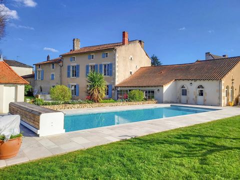 EXCLUSIVE TO BEAUX VILLAGES! One of the finest properties in Saint Savin, this is a rare opportunity for a discerning buyer to acquire a substantial 4 bedroom house with a large private garden, in-ground heated pool, various outbuildings and a second...