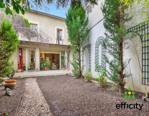 92600 - ASNIERES SUR SEINE - BECON / FLACHAT AREA - 142 sqm HOUSE - 3/4 BEDROOMS - VERY QUIET - SHOPS NEARBY - 169 sqm LAND - BECON TRAIN STATION 2 minutes walk away. Efficity, the agency that estimates your property online, offers you this house, in...