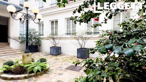 A28271DPE75 - Paris 75006 SAINT-GERMAIN - 2 beds - 73.20m2 - See plan and 360° tour - EPC E - Ideally located in the heart of the elegant St-Germain-Des-Prés district, this property features beautiful 19th century architecture and has been cleverly r...