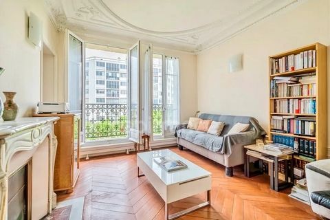 Dpt Paris (75), à vendre PARIS 12EME ARRONDISSEMENT Métro Dugommier appartement T4 en bon état très lumineux