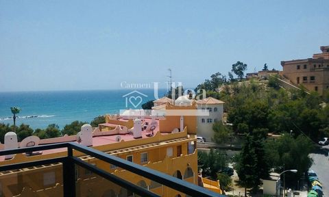NEARLY NEW APARTMENT BY THE SEA IN EL CAMPELLOAn ideal and perfect apartment just steps from the sea!We have a bright apartment consisting of a living room, separate kitchen, gallery, three bedrooms, and two full bathrooms, plus a fantastic terrace. ...