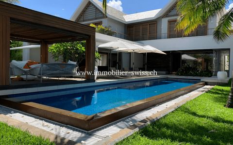 Mount Choisy | Mauritius| 4 bedroom villa with beautiful pool views ​​​​​​ The villa is designed in a practical way in its interior layout, as well as exterior. The choice of large openings overlooking the garden, both for the main entrance and for t...