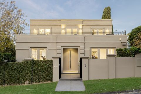 Stunning, north-west facing residence in prestige Toorak corner location off St Georges Rd, offers generous low maintenance accommodation with downstairs master and huge rooftop terrace, perfect for a down sizer, family or city base. This sun filled ...