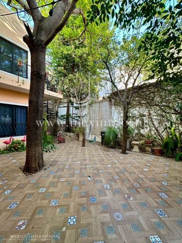 Colonial Potential Solar powered Spacious Versatile Colonial Gem Near Santa Lucia Park 9 Bedroom 9 Bathroom Property with Endless Potential Welcome to Casa Patricia a remarkable property bursting with potential just one block away from the lively San...