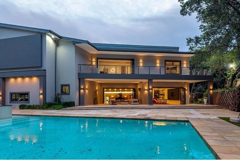 '''html Eingebettet in die ruhige Landschaft von Chelmsfordville, KwaZulu Natal, ist dieses atemberaubende Haus mit 6 Schlafzimmern und 8 Bädern am 4a Sheila Place jetzt nach Vereinbarung zu sehen und zum Verkauf verfügbar. Diese exquisite Wohnimmobi...