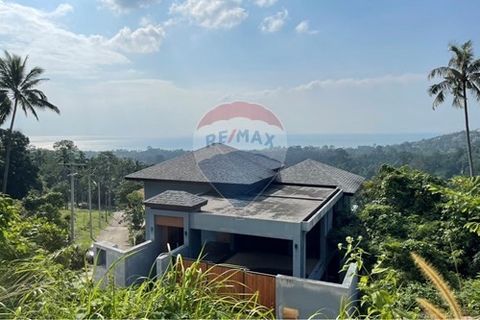 Stunning seaview land, offering a romantic and tranquil atmosphere to enjoy breathtaking sunsets. It is the perfect spot for a peaceful retreat. This stunning land is ideal for built villa or for investment. Located in Ang Thong, Koh Samui, Surat Tha...