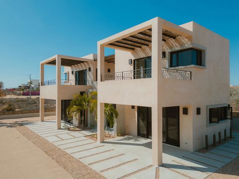 Invest in your dream or your portfolio with Casa Koa. This nearly finished 3 bedroom 3.5 bathroom home sits on a spacious 1000 m2 lot in Todos Santos. Built by the renowned Baja Integrity Builders you can trust in the quality and craftsmanship of thi...