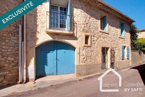 Située dans la charmante commune de Saint-Clément (30260), à seulement 10 minutes de Sommières cette maison de village en pierre offre un cadre de vie agréable dans un environnement qui invite à la détente et aux balades entres vignes, bois et garrig...