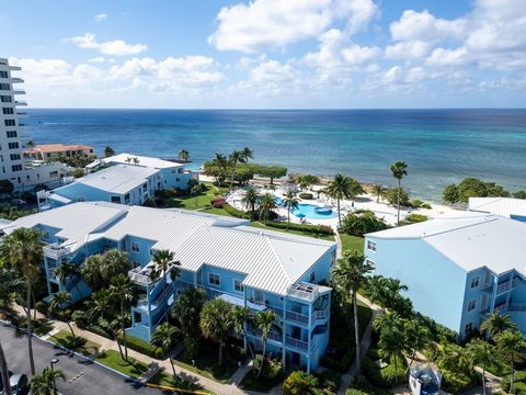 Welcome to Grandview Unit 612, an exceptional oceanfront property located in the heart of Georgetown, Grand Cayman. This spacious 1,422 square foot unit offers an unparalleled living experience with its prime location and modern amenities. The reside...