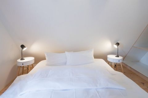 Een feelgoodsfeer met een bijzondere charme in het gezellige vakantiehuis in Tönning. Wilt u met het hele gezin op vakantie aan zee? Dan maakt u met de vakantiewoning de juiste keuze. Geniet van de belangrijkste dagen van het jaar in onze exclusieve,...