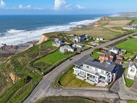 Apartment 6 offers an exceptional opportunity to own a beautifully designed ground floor residence within the exclusive Perrantide development. Last remaining 2 bedroom apartment, a rare chance to enjoy the finest in Cornish coastal living. Spanning ...