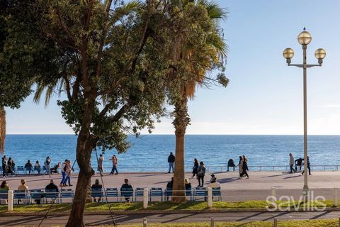 Im Herzen des prestigeträchtigen Quai des Etats-Unis in Nizza, nur wenige Schritte vom Stadtzentrum entfernt, verbindet diese außergewöhnliche 140 m² große Wohnung den Charme der Architektur von Nizza mit modernem Komfort. Es bietet einen freien Blic...