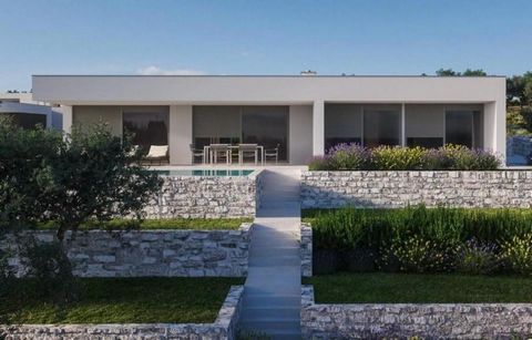 Experience luxury living in this exceptional villa near Primošten, perfectly situated to offer breathtaking panoramic views of the open sea and the charming town of Primošten. This modern, elegantly designed single-story residence is constructed to t...