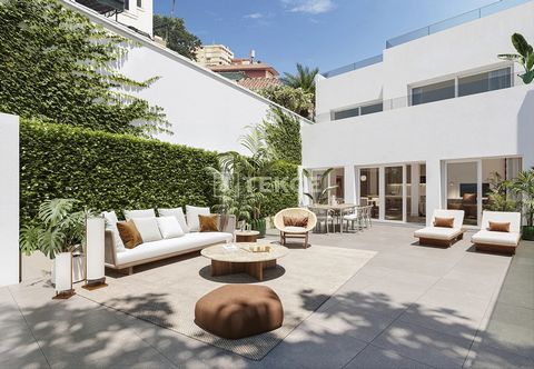 Amazing 2- 3 Bedroom Apartments in Walking Distance of the Sea in Málaga The new project is located in Málaga, Costa del Sol in southern Spain, a city with a rich history, vibrant culture, and stunning architecture. With a mix of historic charm and m...