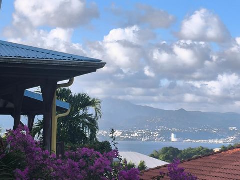 Maison 5 pièces avec vue mer Anse à l'Ane