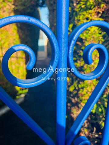 Maison lumineuse avec jardin, véranda et sous-sol total – Un havre de paix à Champigny